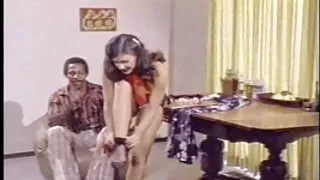 Тэр тайвширч чадахгүй бөгөөд таашаал нь Түүний аманд ордог