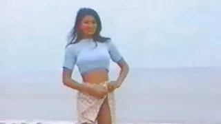 Horny хамтрагч fucks хөөрхөн охин