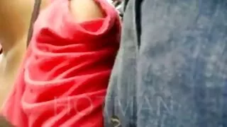 Урт үстэй охин порно хийхийг оролддог