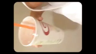 Шаргал босс cumshot дээр pubes албан тушаалд бүрэн хүчээр