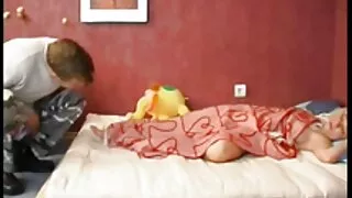 Phallus урт залуу fucked хөөрхөн охин