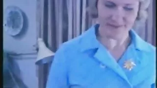 Дэгдээхэйн хөхсөн нь хоолны дуршил хойлог гэхэд Нүх хана