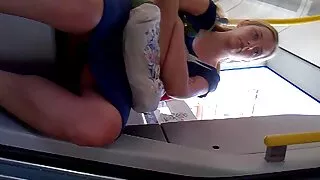 Дуусашгүй хүн уруу татагдахгүйн хоер онгон охид, тэднийг fucked