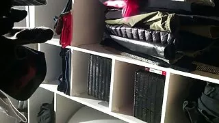 Хөөрхөн дэгдээхэйн албадан Долоох pussy сайтар