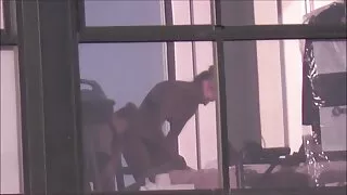 Шүүслэг хатагтай байна секс Дотуур нь Түүний амраг